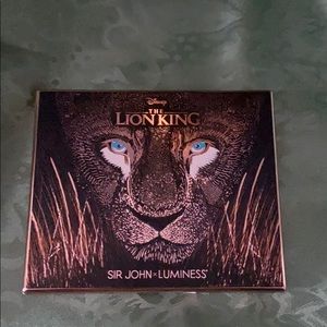 Luminess X Sir John LE Lion King palette
